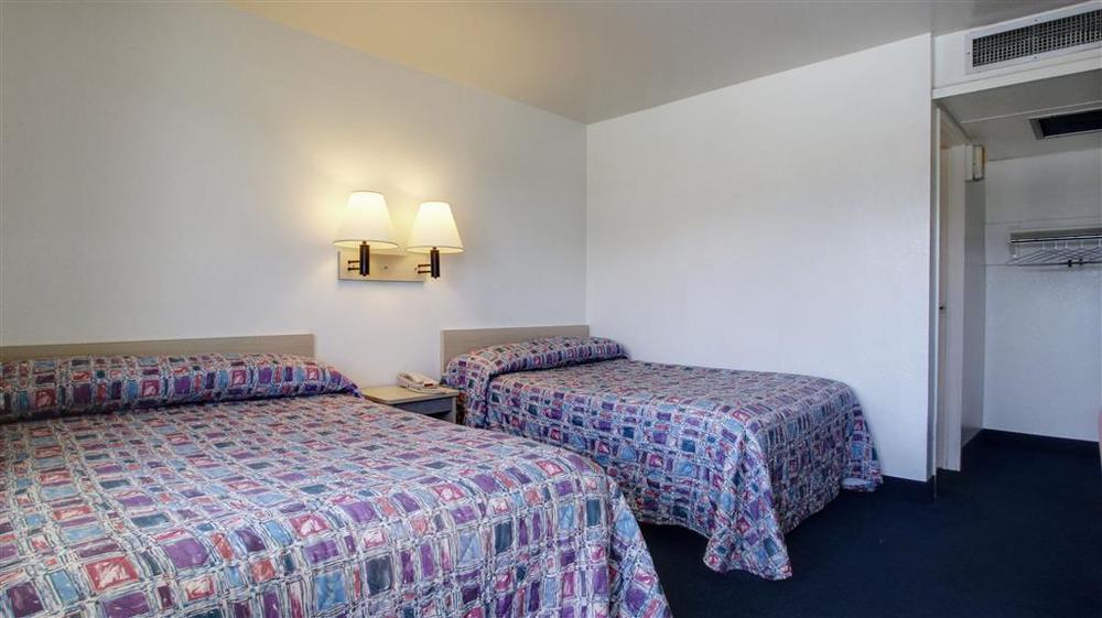 Econo Lodge מידוויל חדר תמונה