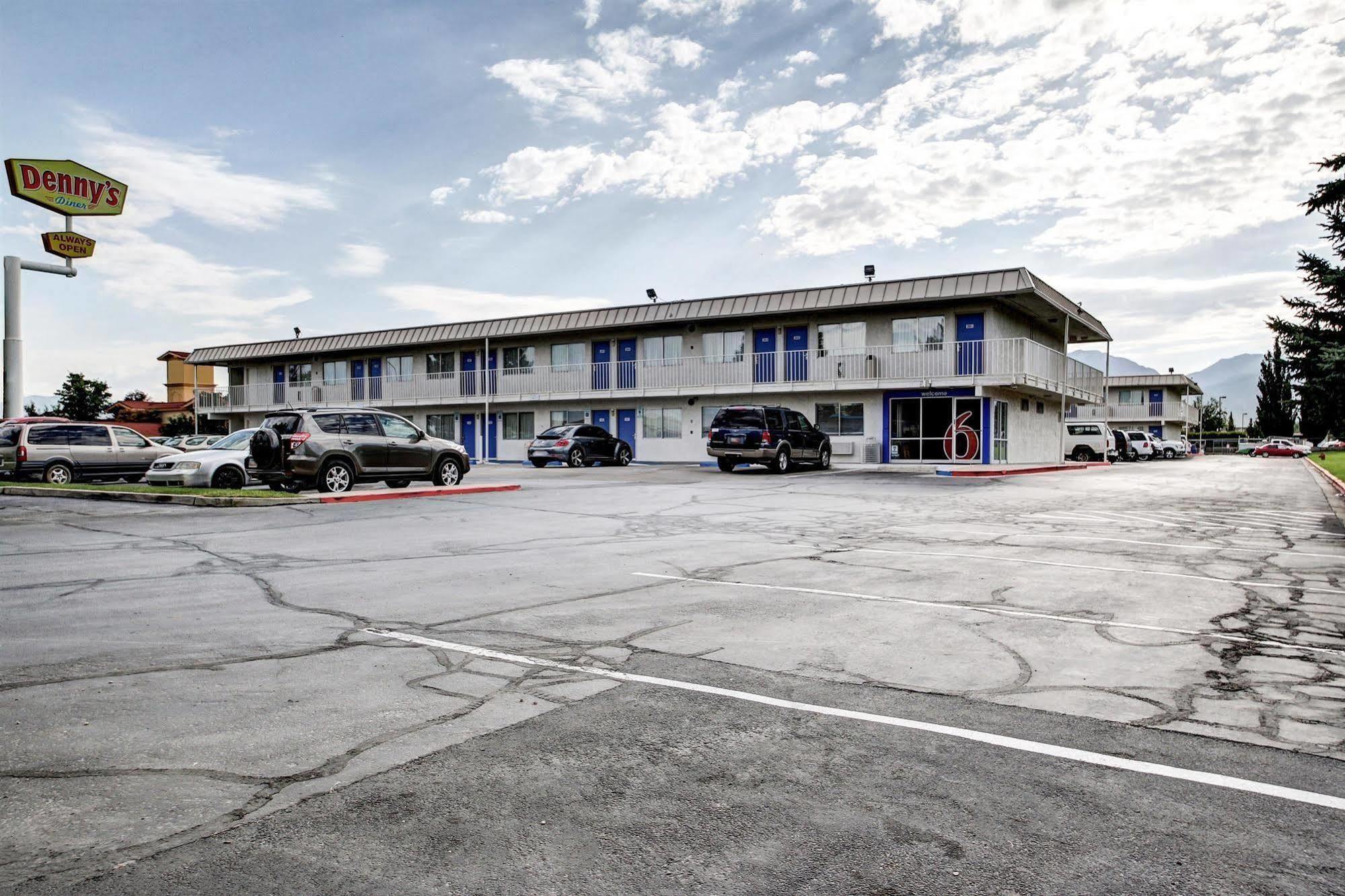 Econo Lodge מידוויל מראה חיצוני תמונה